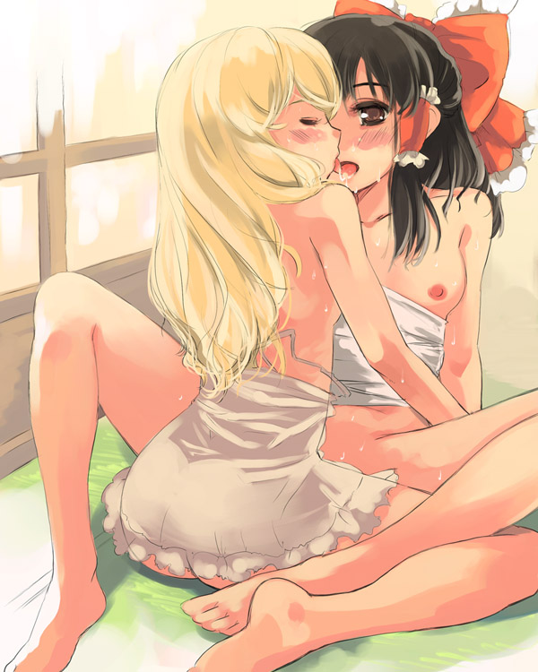 Touhou Girls’ Yuri Night – 2Girls Kissing and Feasting on Saliva