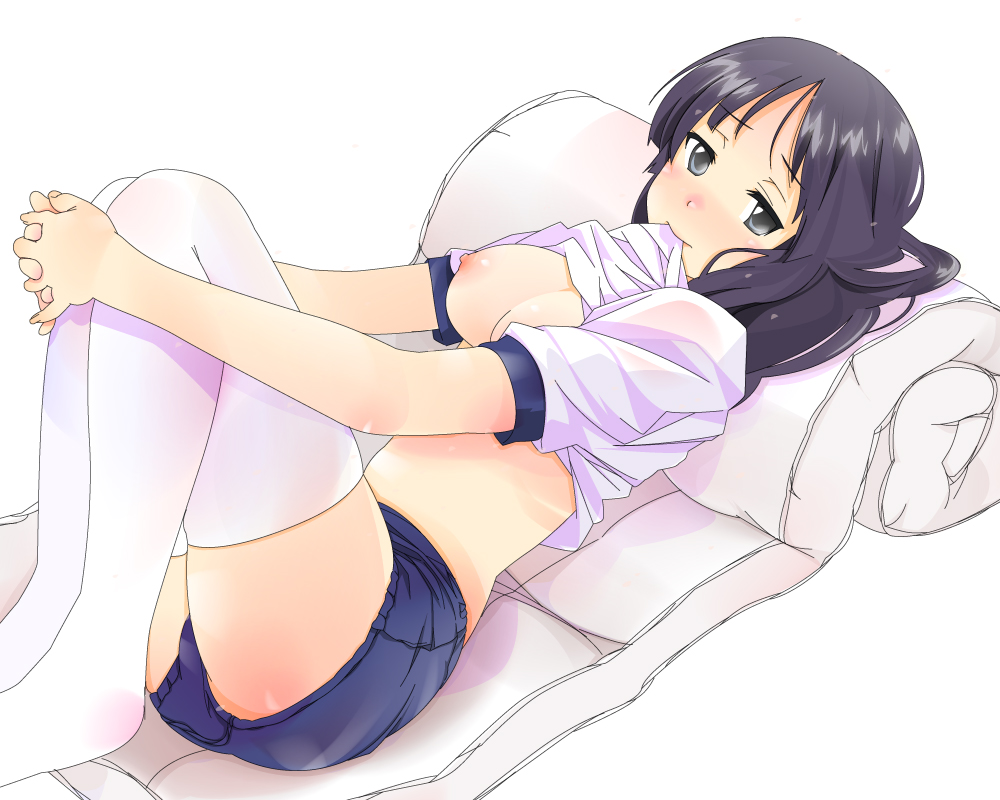 Black-eyed Blusher: Mio’s Buruma Breasts