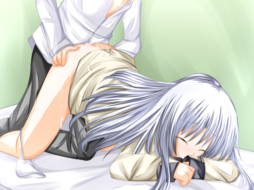 Silver Lust – Kanade’s Angelic Panty Pull